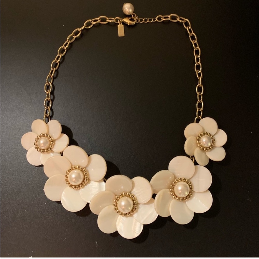 Kate Spade floral pearl necklace